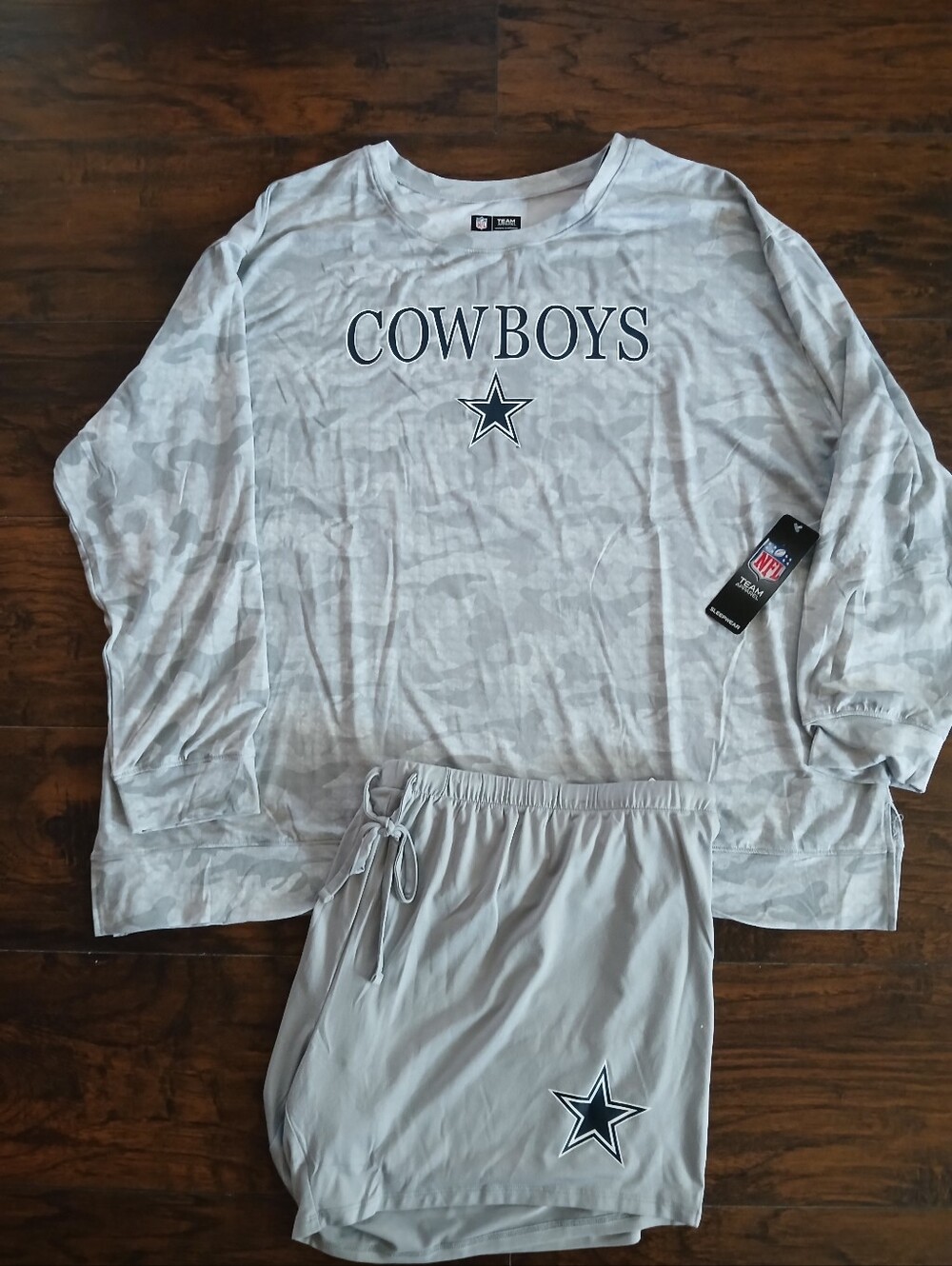 NFL Dallas Cowboys Light Gray Camo Women's Pajama Set